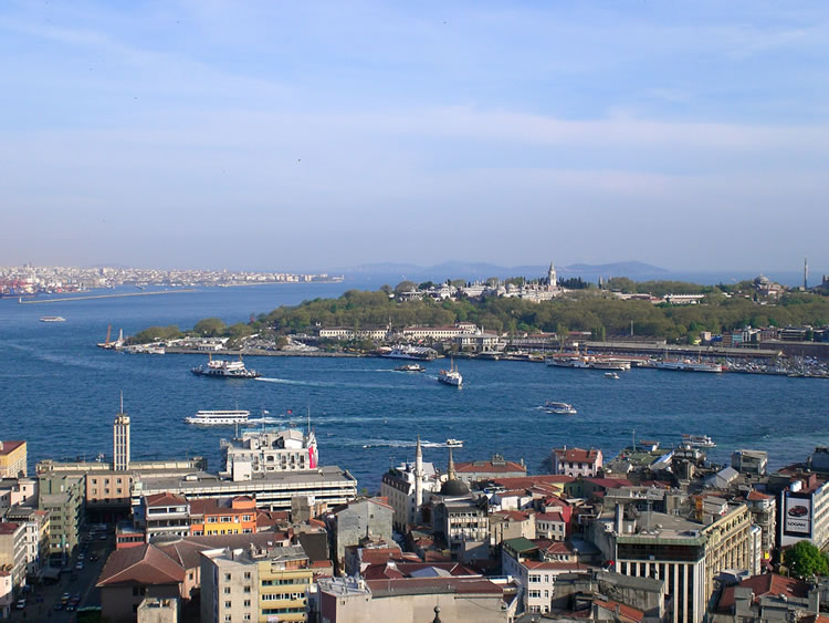 Sana Dn Bir Galata dan baktm Aziz stanbul [sa Cem Can]